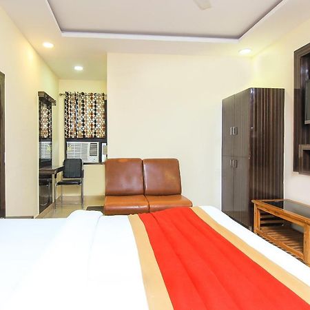 Oyo 8883 Hotel Comfort Zone Lucknow Eksteriør billede